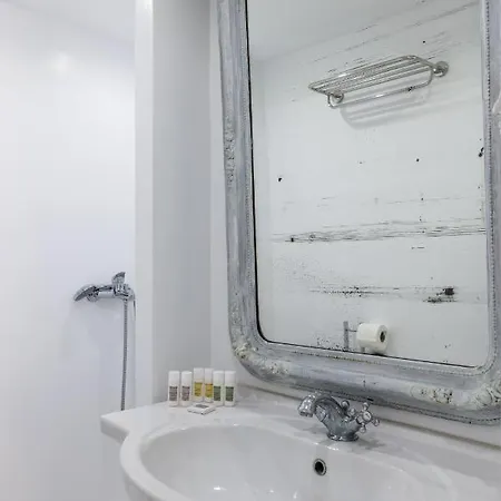 Villa Deloxenia By Ethos Hospitality Agios Ioannis Diakoftis